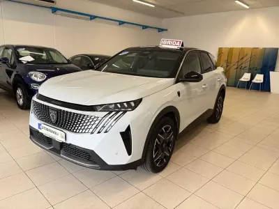 Usata Peugeot 3008 GT 195 CV (143 kW) 2025 Bianco SUV