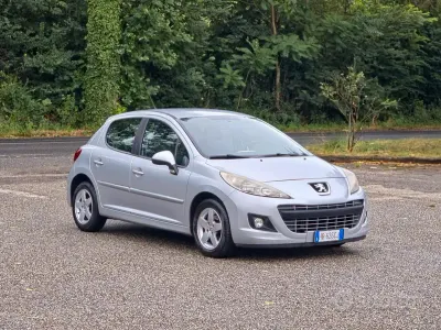 Usata Peugeot 207 68 CV (50 kW) 2010 Grigio Berlina