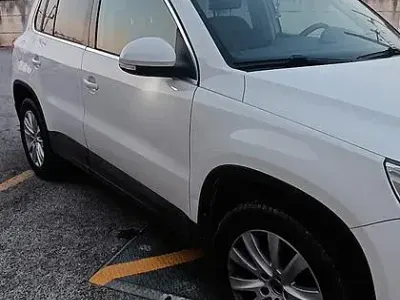 Usata VW Tiguan 140 CV (102 kW) 2010 Bianco SUV