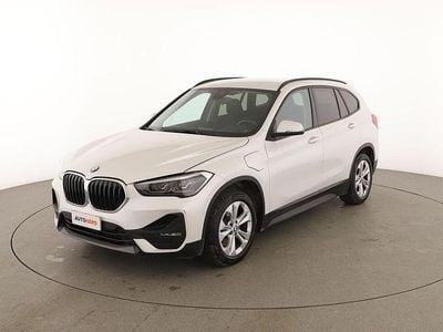 Usado BMW X1 Advantage 220 HP (161 kW) 2021 Branco SUV