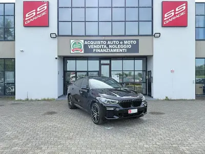 Usata BMW X6 M Sport 265 CV (194 kW) 2020 Bluazzurro SUV