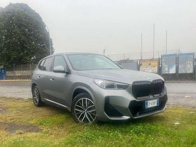 Usata BMW iX1 M Sport 103 kW (141 CV) 2023 Grigio SUV