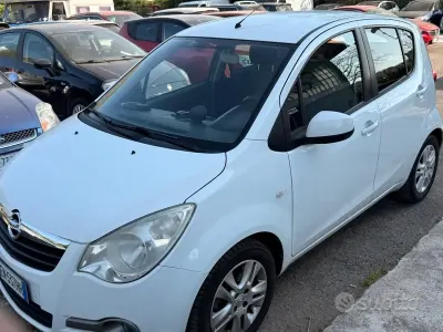 Begagnad Opel Agila Enjoy 94 HK (69 kW) 2012 Vit Halvkombi