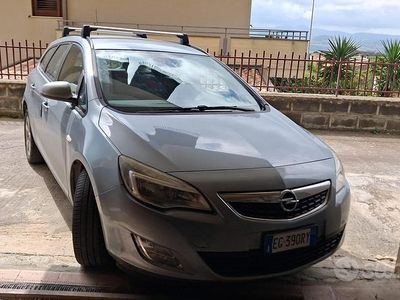 Usata Opel Astra 82 CV (60 kW) 2011 Station wagon