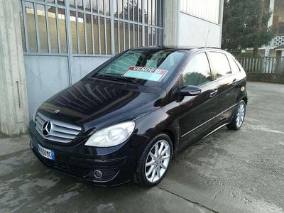 Usata Mercedes B200 140 CV (102 kW) 2008 Monovolume