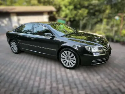 Usata VW Phaeton 245 CV (180 kW) 2014 Nero Berlina