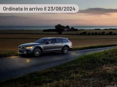 usata Volvo V90 CC B4 (d) AWD automatico Ultimate