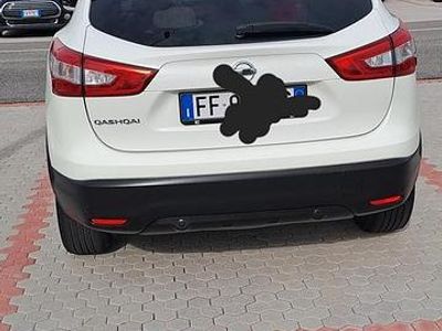Usata Nissan Qashqai 2016 Bianco SUV
