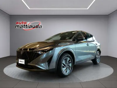 Usata Nissan Qashqai Acenta 140 CV (102 kW) 2025 Grigio SUV