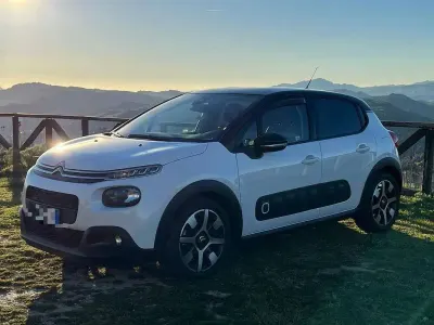 Usata Citroën C3 Shine 99 CV (72 kW) 2017 Bianco Berlina