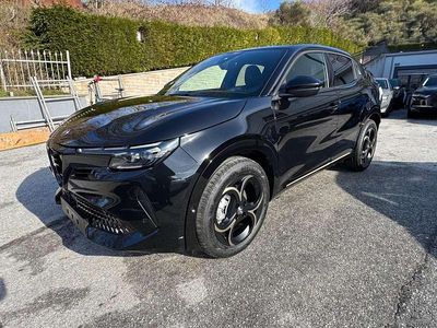 Nuova Alfa Romeo Junior 136 CV (100 kW) 2026 Nero SUV