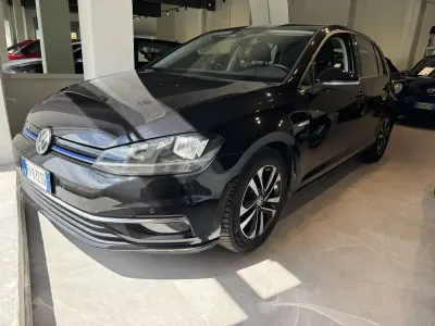 Brugt VW Golf VII Business 131 HK (96 kW) 2019 Sort Sedan