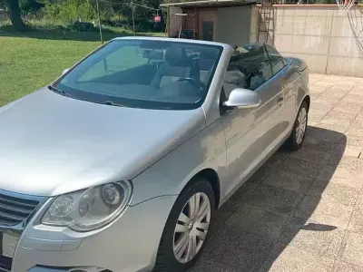 Usata VW Eos 140 CV (102 kW) 2006 Grigio Cabrio