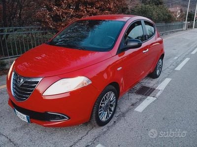 Usata Lancia Ypsilon S 95 CV (69 kW) 2012 Rosso Utilitaria