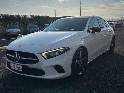 Usata Mercedes A180 116 CV (85 kW) 2019 Bianco Berlina