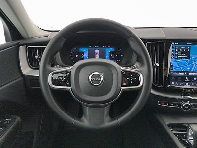 Usata Volvo XC60 Plus 197 CV (144 kW) 2023 Grigio SUV