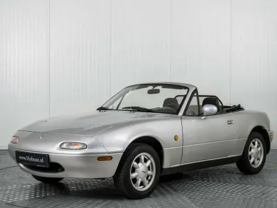 Usata Mazda MX5 90 CV (66 kW) 1995 Grigio Cabrio