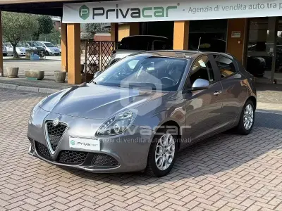 Usata Alfa Romeo Giulietta Business 120 CV (88 kW) 2017 Grigio Utilitaria