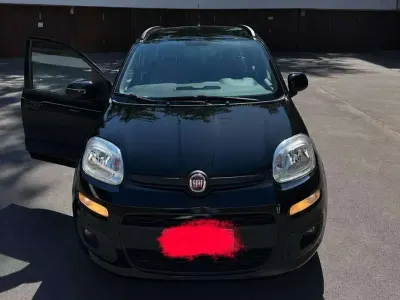 Usata Fiat Panda Lounge 69 CV (50 kW) 2019 Nero Utilitaria
