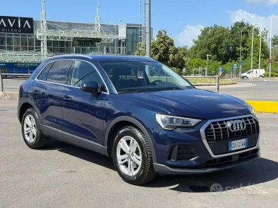 Käytetty Audi Q3 Business 150 HP (110 kW) 2020 Sininen Katumaasturi