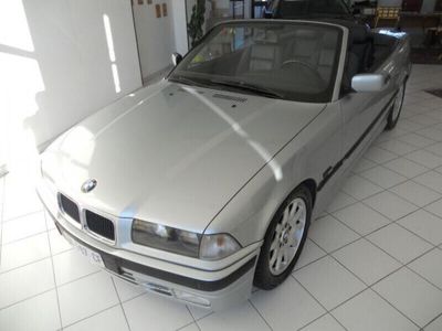 usata BMW 320 Cabriolet 320i 24V let Europa