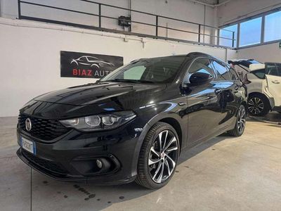 Usata Fiat Tipo S 120 CV (88 kW) 2018 Nero Station wagon