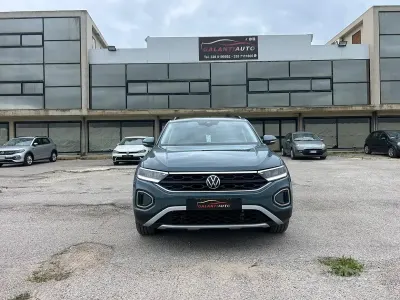 Usata VW T-Roc Edition 116 CV (85 kW) 2023 Grigio SUV