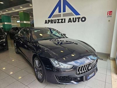 Begagnad Maserati Ghibli 275 HK (202 kW) 2019 Svart Sedan