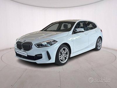 Usata BMW 116 M Sport 116 CV (85 kW) 2021 Bianco Utilitaria