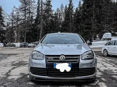 Usado VW Golf V R 2006 Gris Utilitario