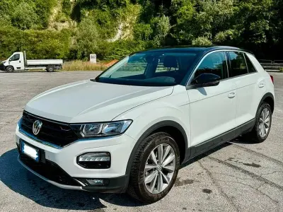 Usata VW T-Roc Style 116 CV (85 kW) 2019 Bianco SUV