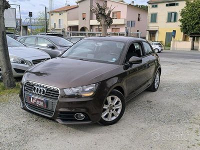 Usata Audi A1 Attraction 86 CV (63 kW) 2011 Marrone Utilitaria