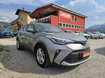 Occasion Toyota C-HR Business Edition 98 ch (72 kW) 2021 Gris SUV