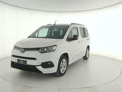 Usata Toyota Proace Verso City 102 CV (75 kW) 2024 Bianco Station wagon
