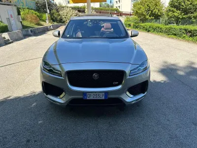 Usata Jaguar F-Pace R-Sport 300 CV (220 kW) 2017 SUV