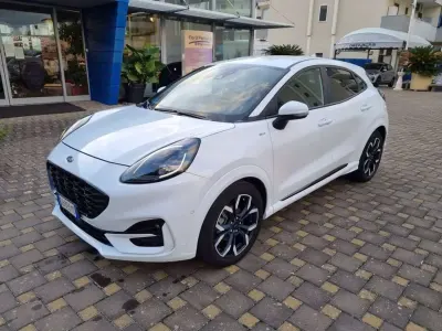 Usata Ford Puma ST-Line X 124 CV (91 kW) 2020 Bianco SUV