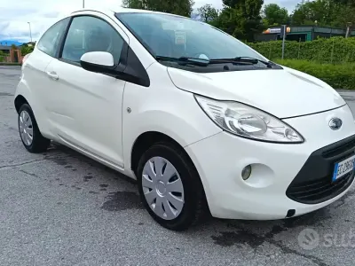 Usata Ford Ka 75 CV (55 kW) 2010 Bianco Utilitaria