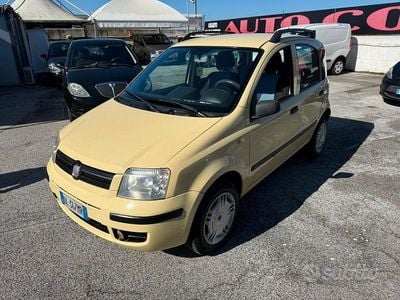 Usata Fiat Panda Dynamic 60 CV (44 kW) 2007 Giallo Utilitaria