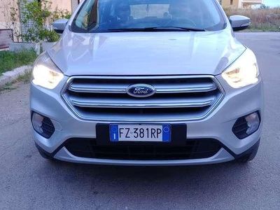 Usata 2019 Ford Kuga Business Edition SUV | 15.800 € (Buon prezzo)
