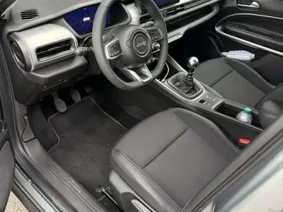 Usata Jeep Avenger Summit 101 CV (74 kW) 2026 SUV