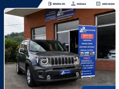 Usata Jeep Renegade Limited 120 CV (88 kW) 2021 Grigio SUV