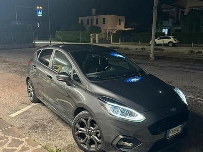 Usata Ford Fiesta ST-Line 101 CV (74 kW) 2019 Grigio Utilitaria