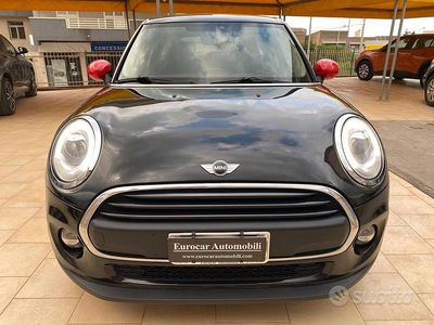 Usata Mini Cooper D 115 CV (84 kW) 2017 Nero Utilitaria