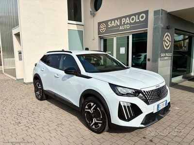 Usata Peugeot 2008 Allure 101 CV (74 kW) 2025 Bianco SUV