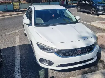 Usata Fiat Tipo Opening Edition 95 CV (69 kW) 2016 Bianco Berlina