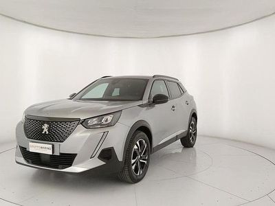 Usata Peugeot 2008 Allure 101 CV (74 kW) 2023 Grigio SUV