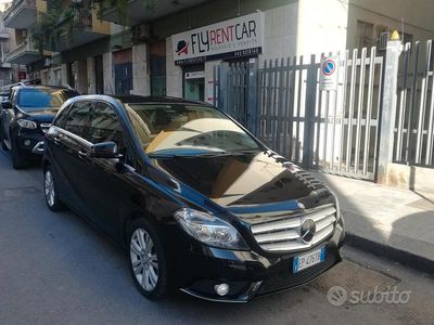 Usata Mercedes B180 Executive 110 CV (80 kW) 2013 Nero Monovolume