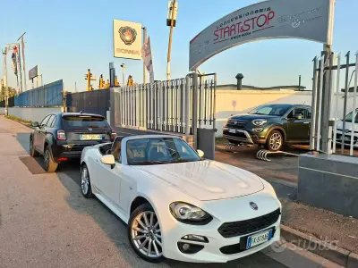 Usata Fiat 124 Spider Lusso 140 CV (102 kW) 2017 Bianco Cabrio