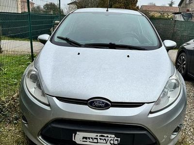 Usata Ford Fiesta 75 CV (55 kW) 2012 Utilitaria