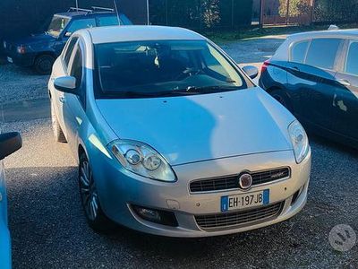 Usata Fiat Bravo 103 CV (75 kW) 2011 Grigio Utilitaria
